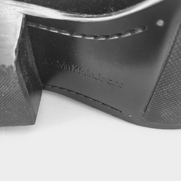 Calvin Klein Womens Ankle Boots Booties Black Block Heels Almond Toe Zip 7 New - Picture 9 of 9